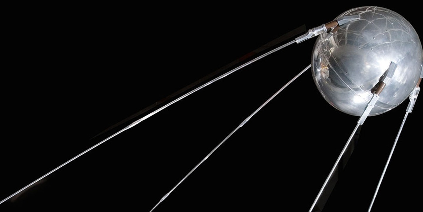 Диаметр первого спутника. Первый искусственный Спутник земли 1957. Спутник-1 искусственный Спутник. Спутник 1 СССР. Первый Спутник земли ПС-1.